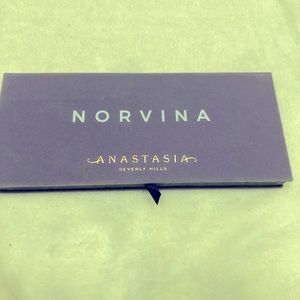 Anastasia Beverly Hills norvina palette